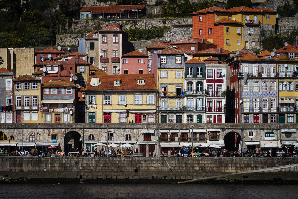 De Gaia para o Porto - Fotografias de viagens ao Porto com o Douro e a Ribeira como papel principal